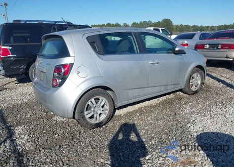 2015 Chevrolet Sonic Lt Auto from USA, damaged, VIN 1G1JC6SG3F4135685